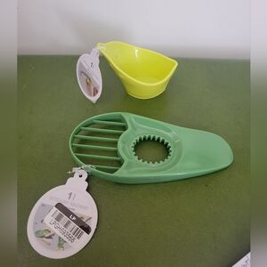 NWT Target Green Avocado Slicer and Herb Stripper Cup Set